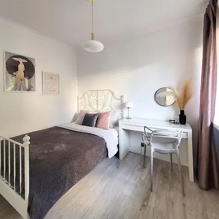 Apartment Concierge Opera *