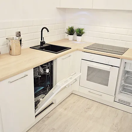 Concierge Opera * وارسو